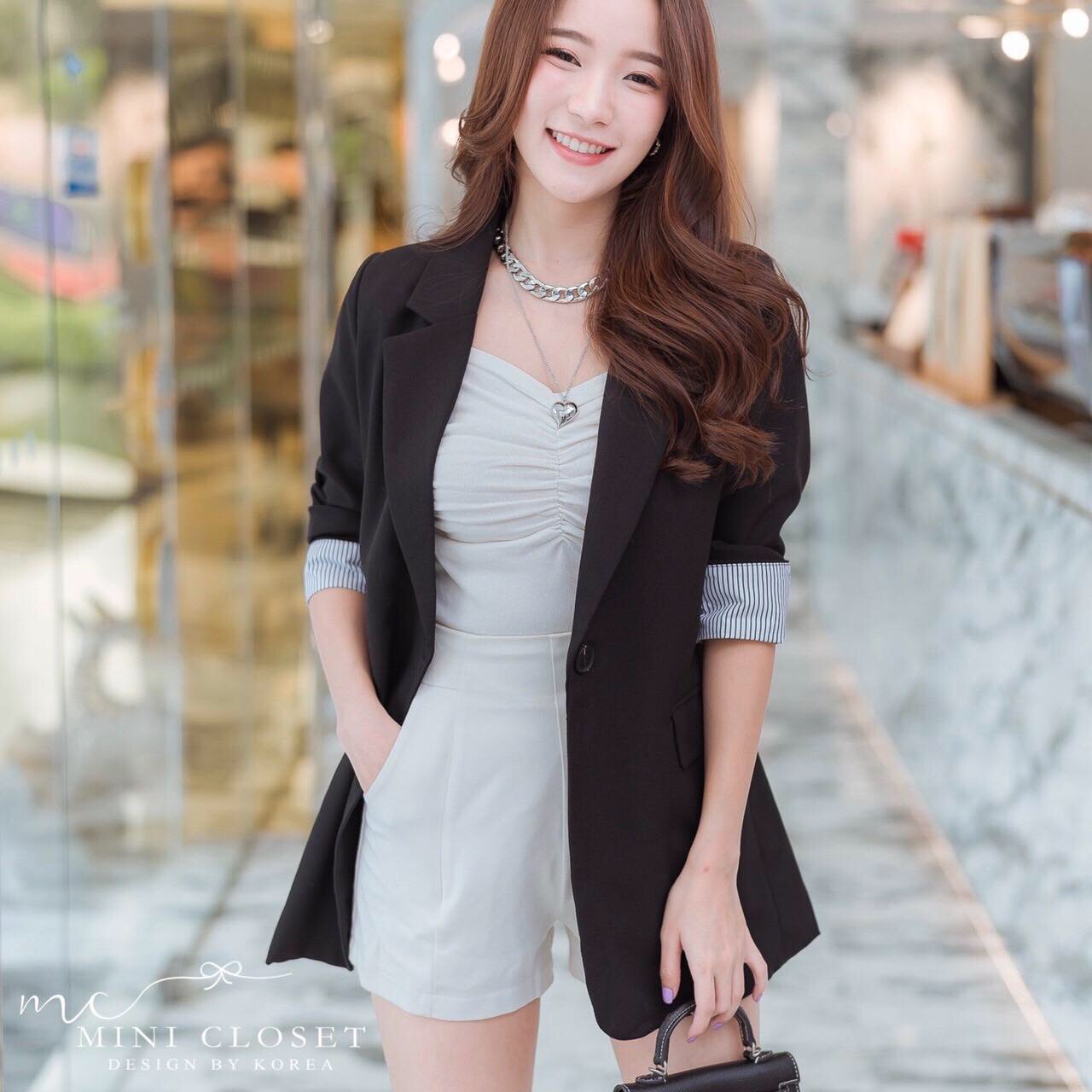 เบลเซอร์สูทใส่ทำงานสวยๆ ตัดเย็บด้วย ผ้าสูทผสมผ้าลินิน