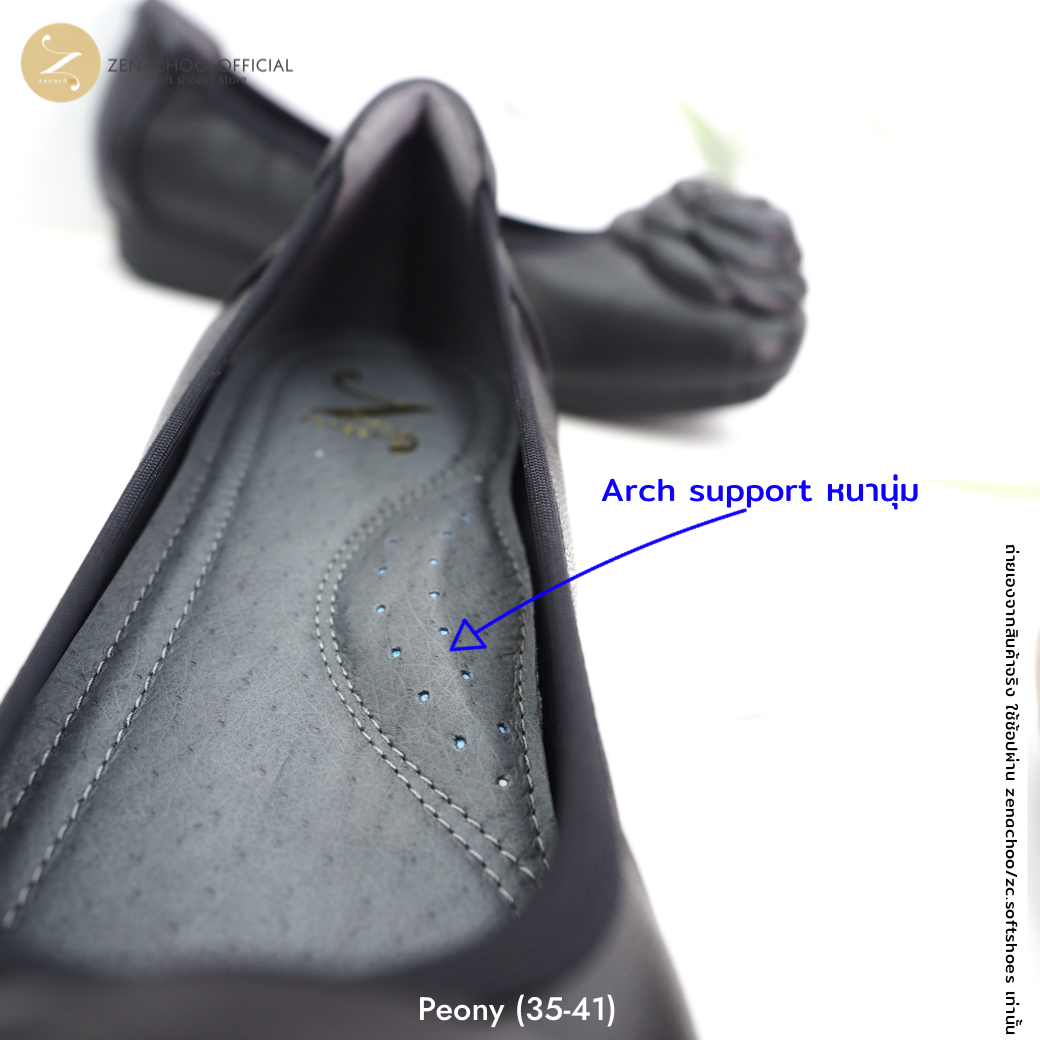 ทรงปกติ ZENACHOO รุ่น Peony รองเท้าคัทชูหนังแกะ สูง 1 นิ้ว หัวมนหน้กว้าง ประดับดอกไม้ พื้นยางน้ำหนักเบามี Arch Support