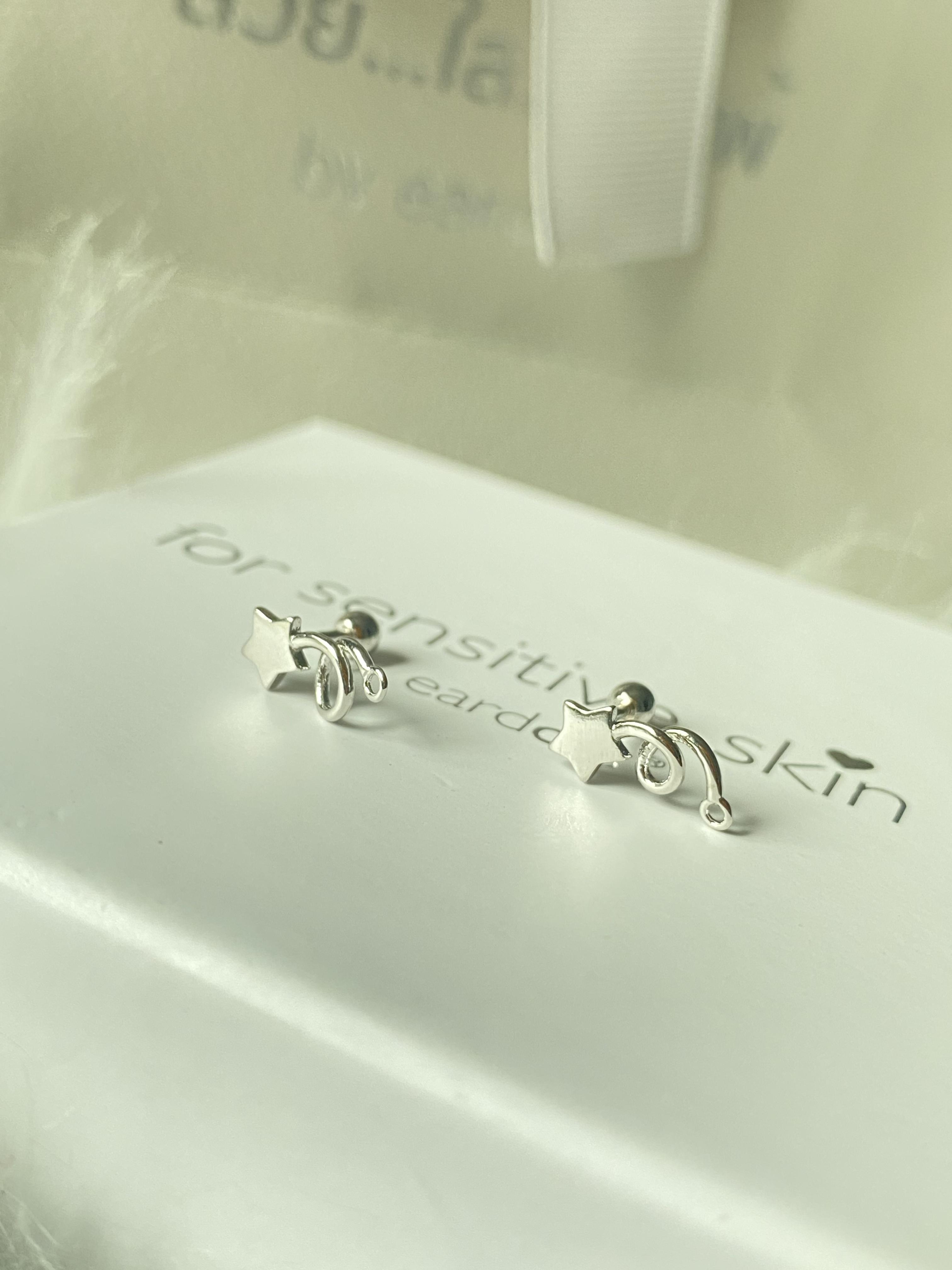 “เช็คสินค้าทัก line ก่อนโอนนะคะ”ต่างหูสำหรับผิวแพ้ง่าย จิวขันน็อต ขนาดก้านปกติ Star Du (ราคา/ชิ้น)_ETC50