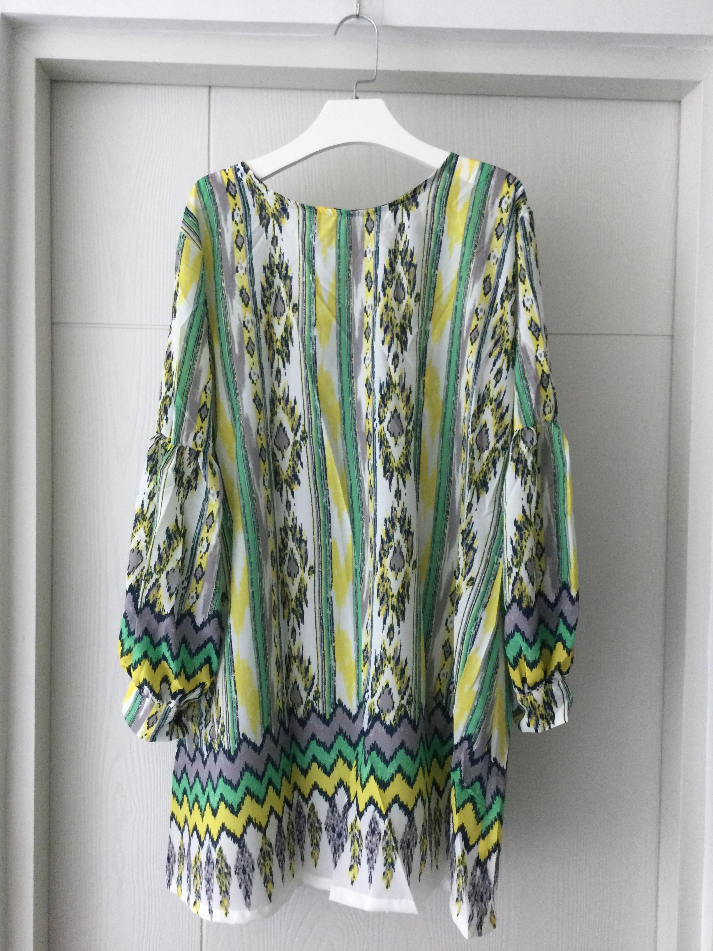 เดรสสไตล์โบฮีเมียน ลายสวย สีสันสดใส ผ้าสปันญี่ปุ่นเนื้อนิ่มบางใส่สบาย