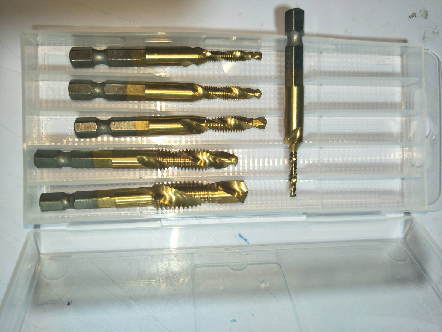 SC01 ชุดต๊าปเกลียวแบบเร็วมีดอกเจาะในตัว M3-M10 เกรด M2 แท้ เจาะสแตนเลสได้