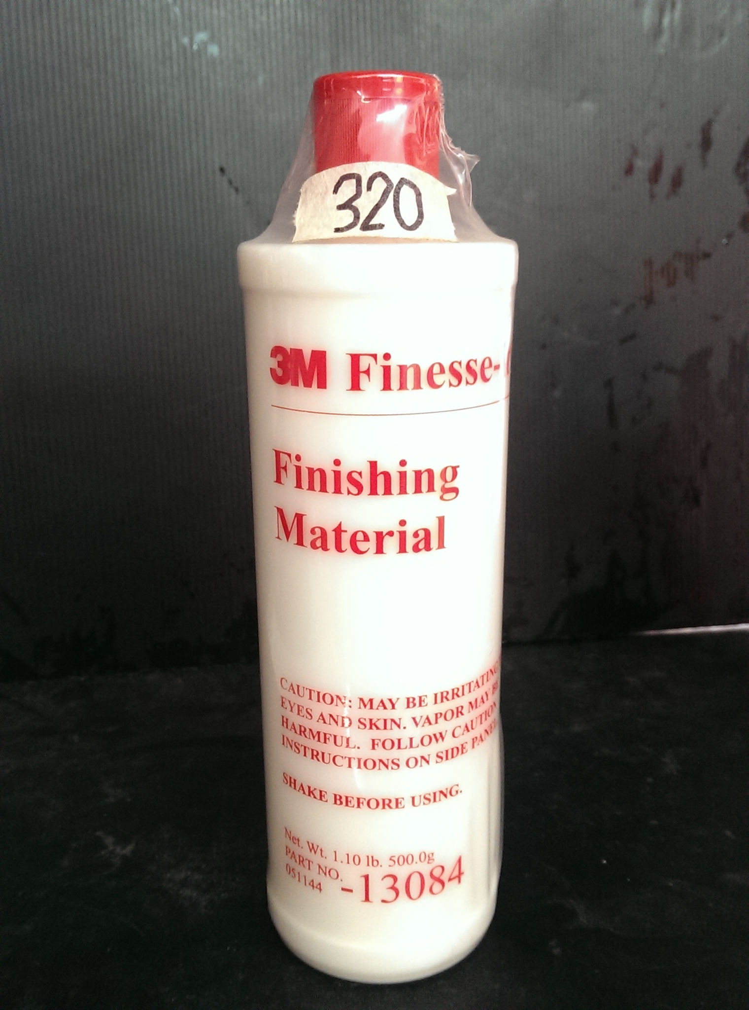 ยาขัดรถยนต์ 3M Finishing Material 13084