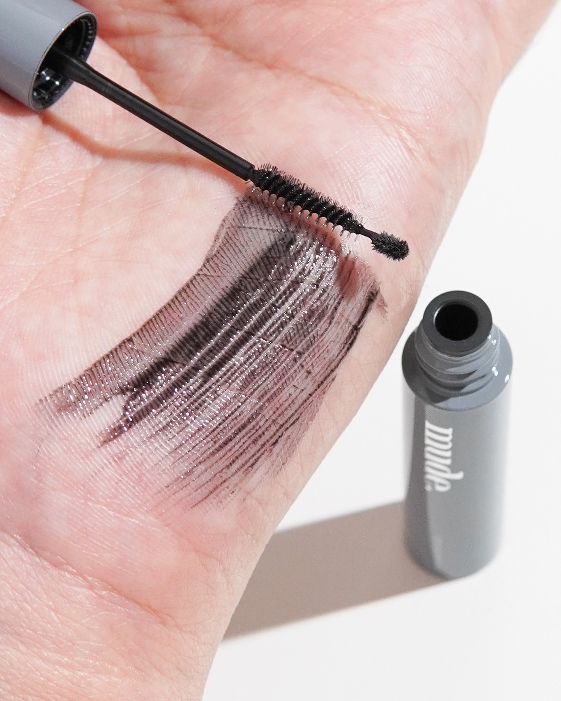 MUDE EYELASH TINTING SERUM SHOT 01 BLACK 3G. (เซรั่มบำรุงขนตา สีดำ)