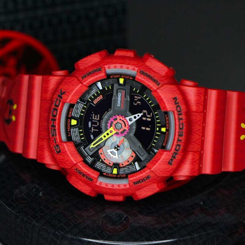 Casio G-Shock นาฬิกาข้อมือ สายเรซิ่น ผู้ชาย รุ่น GA-110SGG-3A GA-110SGH-4A
