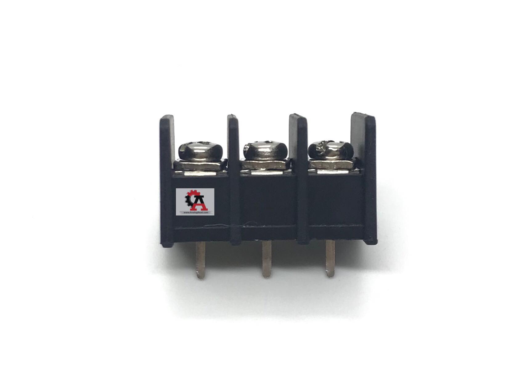 Black connector 3P