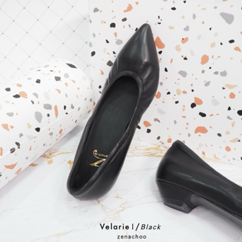 ทรงปกติ เปลี่ยนไซส์ได้-ไม่รับคืน Zenachoo รุ่นขายดี Velarie1 สูง 1นิ้ว สี Black รองเท้าหัวแหลมหนังแกะแท้