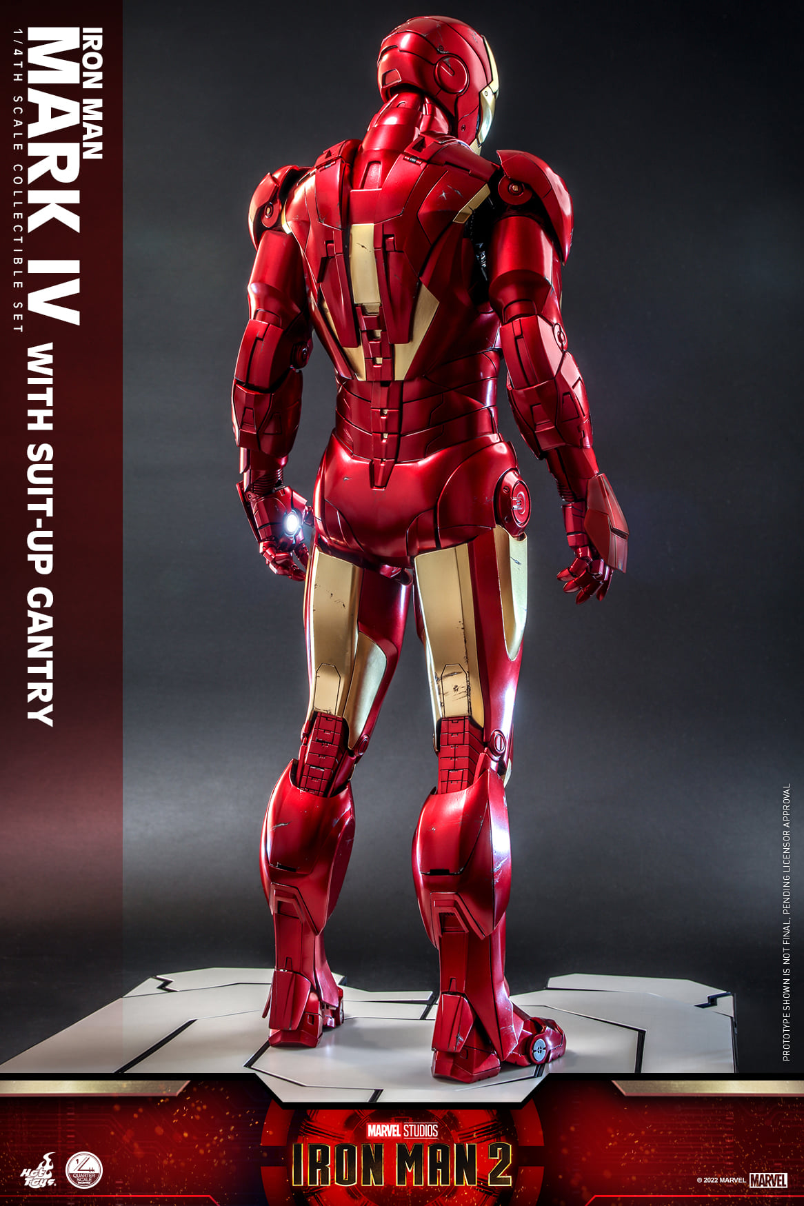 Hot Toys QS021 1/4 Iron Man 2 - Iron Man Mark IV with Suit-Up Gantry