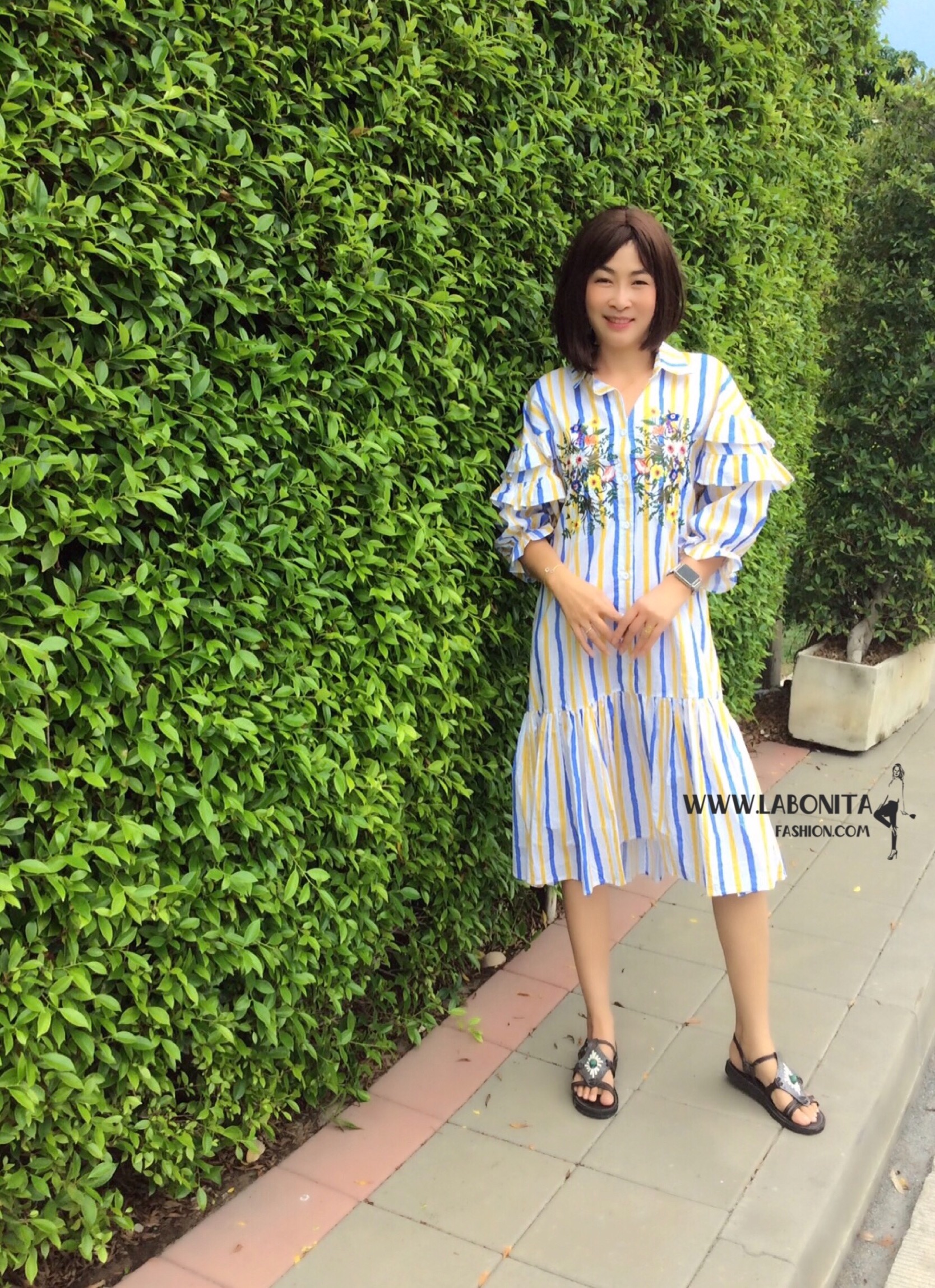 เดรสลายทางปกเชิ้ตปลายเดรสจับจีบระบายน่ารักๆสไตล์สาวเกาหลี