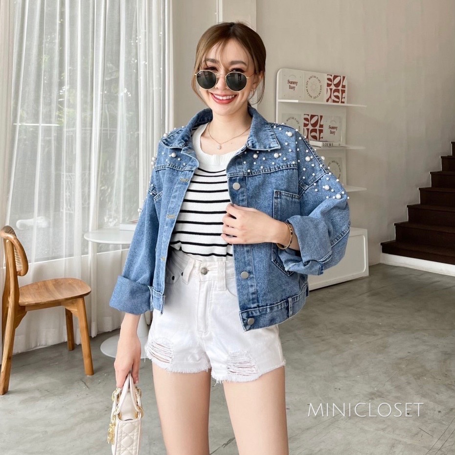 แจ็คเก็ตยีนส์ ตอกอะไหล่มุกแน่นๆ สวยๆ