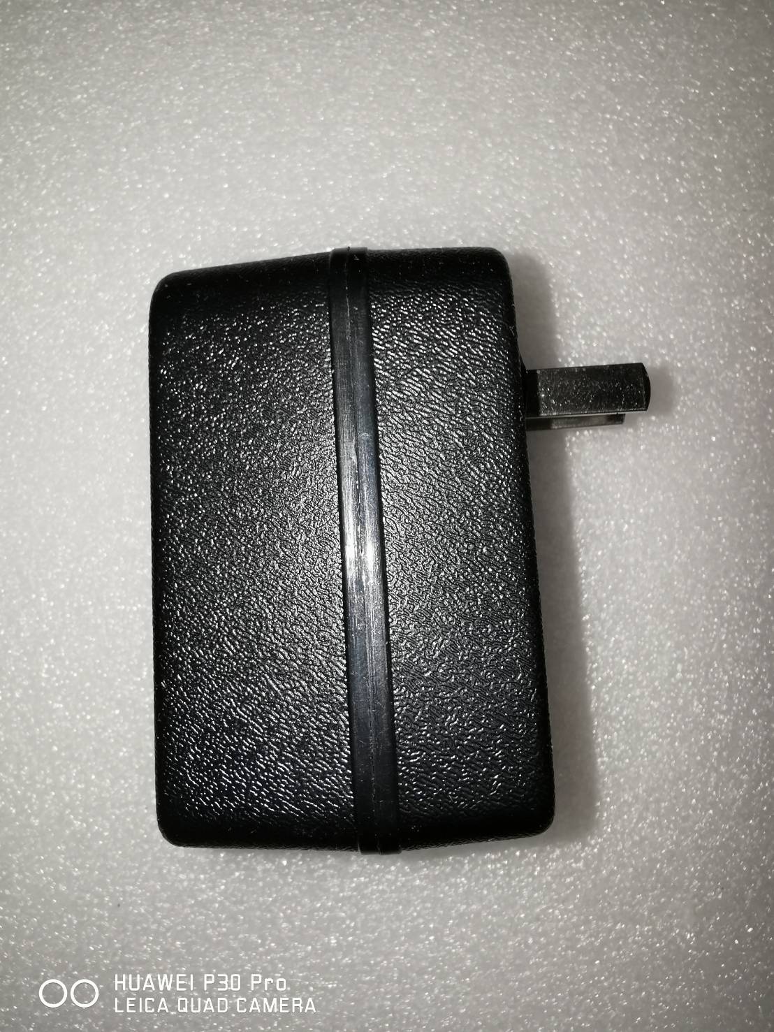 ADE09 หม้อแปลงไฟ 220v เป็น 110V 50 watt