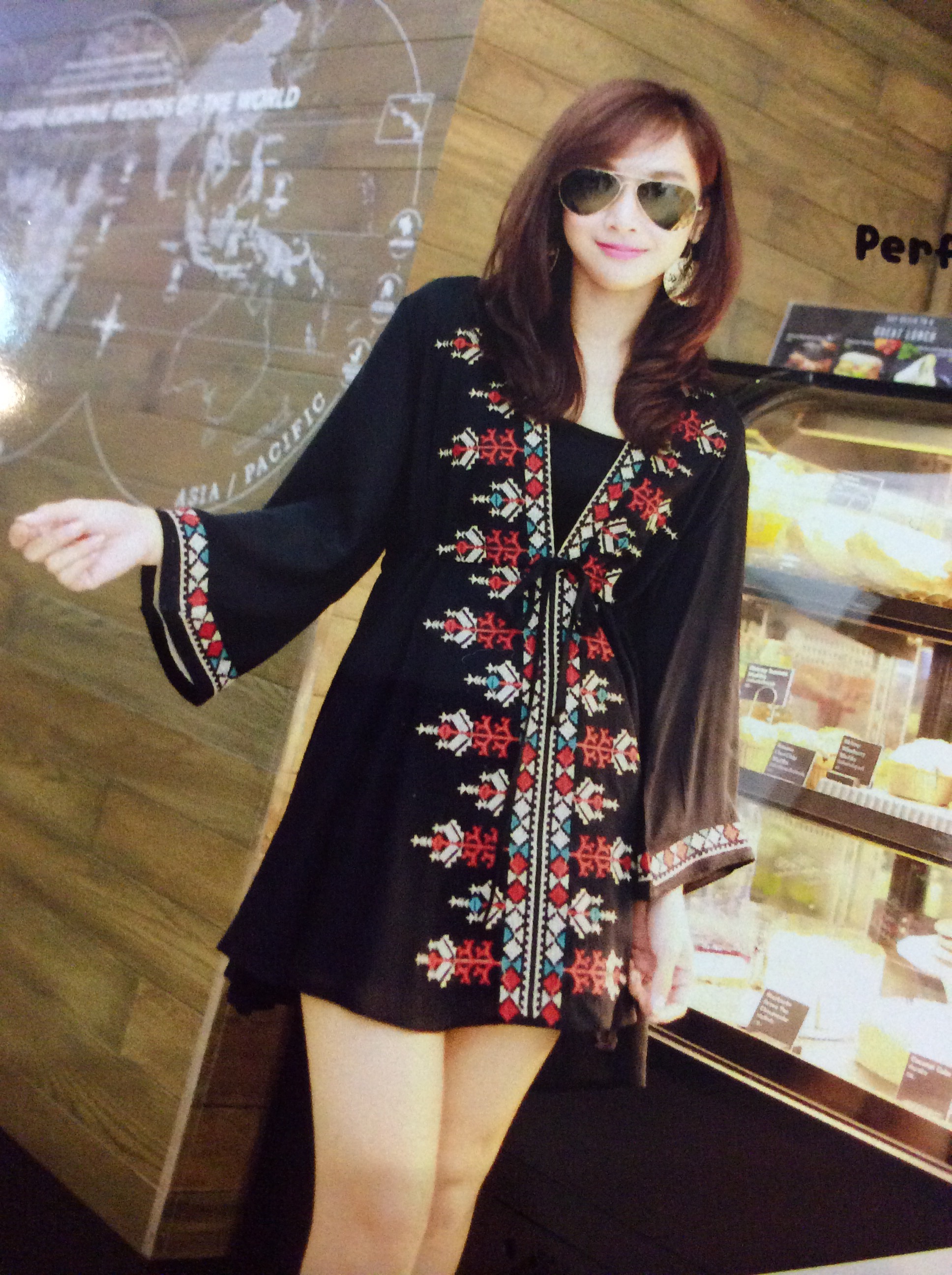 เสื้อตัวยาว มินิเดรส สไตล์โบฮเมียน งานปักสวยแน่นค่ะ