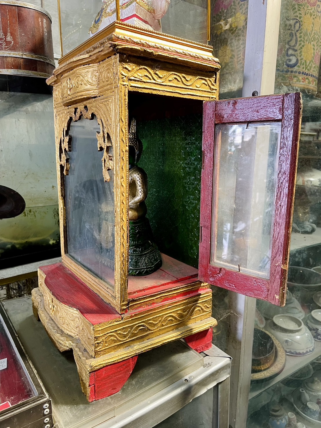 ตู้พระบูชา ไม้สัก ปิดทอง ตู้ใส่พระบูชาขนาด5นิ้ว