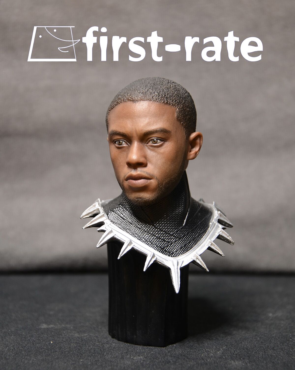 First-Rate FR-01 Panthers 1/6 headsculpt with war clothing base Chadwick Boseman