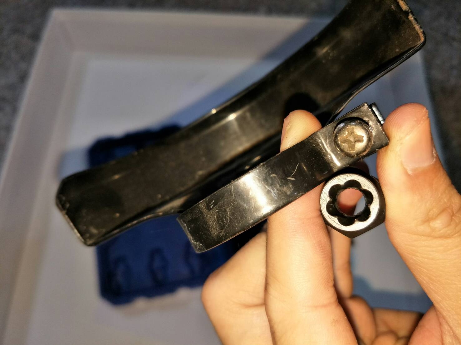 SX11 ชุดบล็อก 3/8 ถอนน็อตหัวเสีย หัวรูด น็อตตัวเล้ก สกรู ชุด 13 ชิ้น เกรด Cr-V