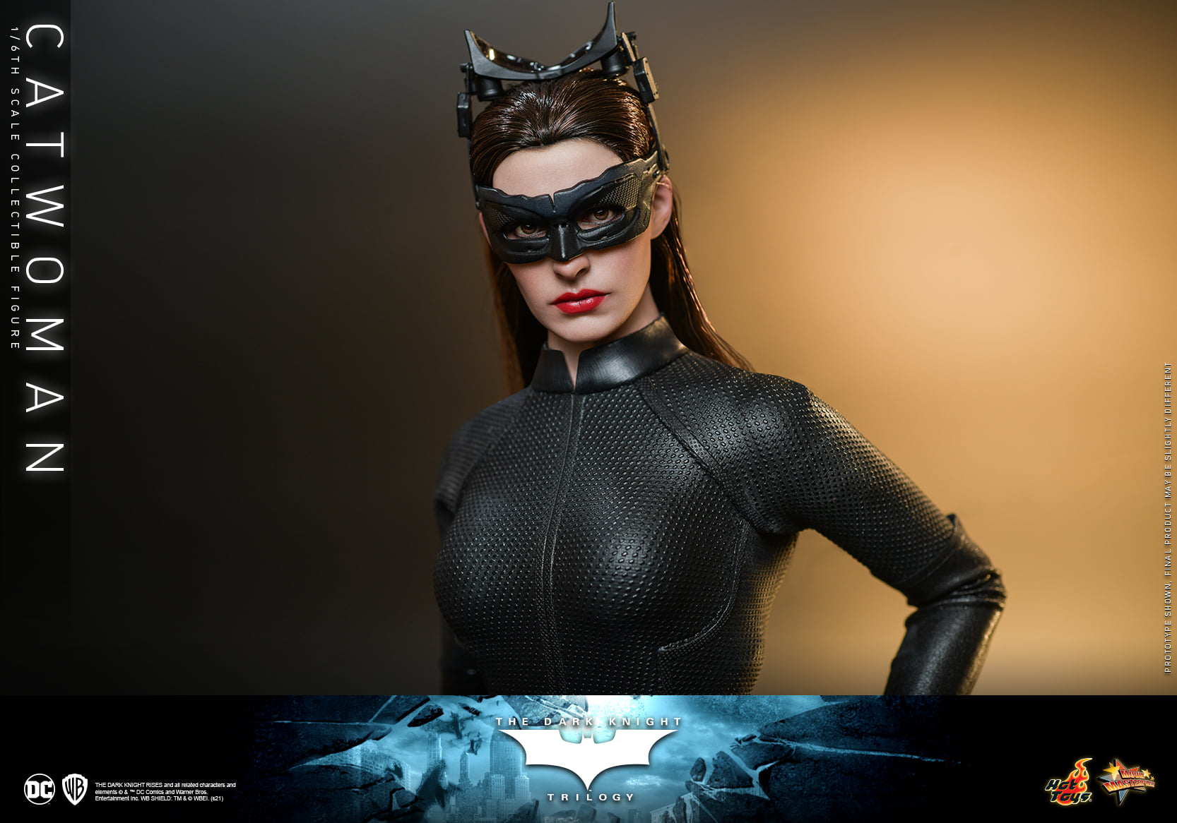 Hot Toys MMS627 1/6 The Dark Knight Trilogy - Catwoman