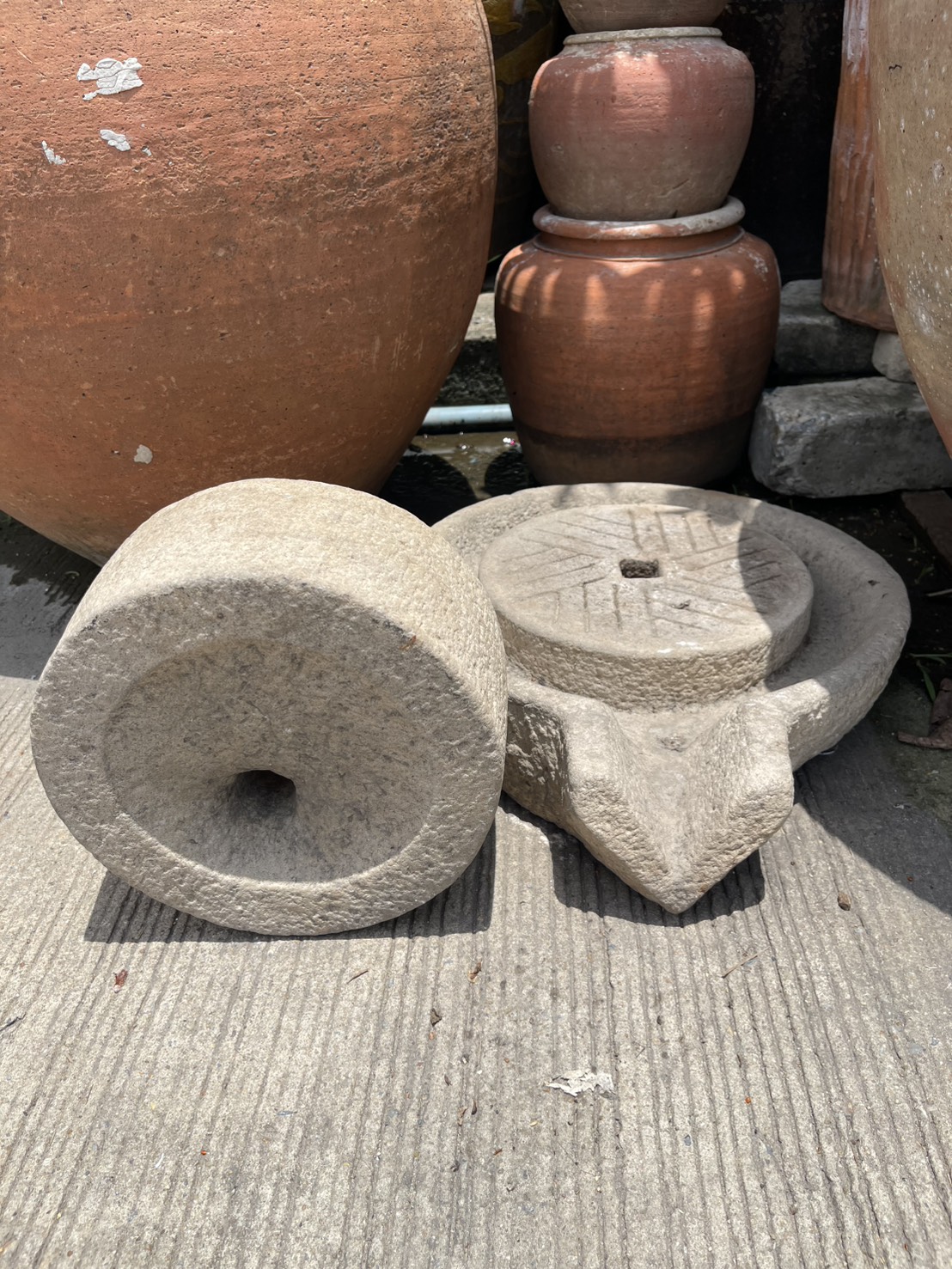 โม่แป้งโบราณ โม่หินโบราณ เครื่องบดแป้งหินแกรนิต ชุดใหญ่