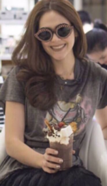 SALE 20% พร้อมส่ง เสื้อยืด สไตล์เดียวกับ Iron Maiden งานสวย สกรีนลายหัวกะโหลกMista Bone ลายเดียวกับคุณ ชมพู่ อารยา เลยค่ะ เสื้อรุ่นนี้งานสวยมากค่ะ ตัดเย็บด้วยผ้ายืดเนื้อนุ่มอย่างดี ผ้ายืดเนื้อบางแต่นุ่มมากใส่สบายค่ะ