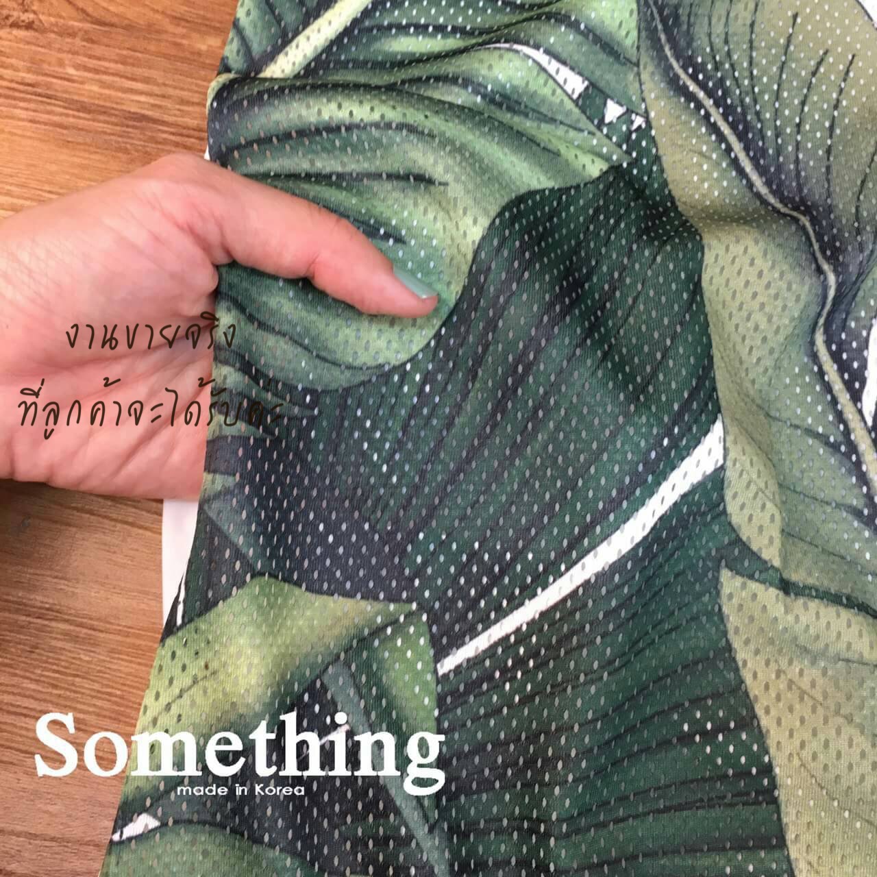 Maxim long dress ลายดอกไม้แบร์นดังผ้าเหมือนของแท้ในช็อปเป๊ะ ผ้ามีรูเล็กๆฟอกอากาศ ดูดีดูหรูมาก แบบดาราใส่ค่ะ ดูดีมีสไตล์ใส่เดินเล่นก็ดูดี ใส่เที่ยวสงดรานต์ก็เก๋มาก