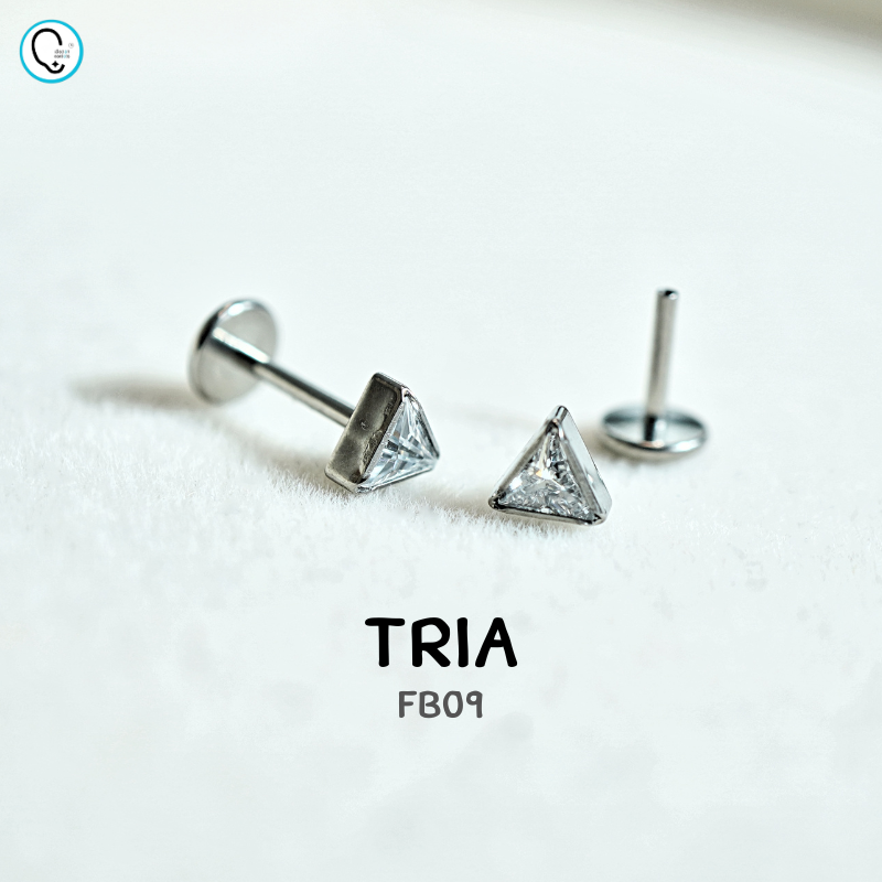 ต่างหูไทเทเนียม 100% แป้นแบนขันน็อต สำหรับผิวแพ้ง่าย ใส่สบายเรียบหลังหู รหัส FB (ราคา/ข้าง)