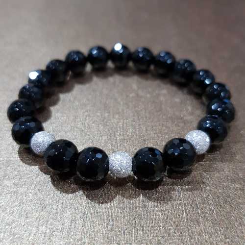 Black Onyx 8 mm โอนิกซ์ดำหรือนิล 8 มม ประดับลูกบีทขัดเพชรทรายวิ้งๆ