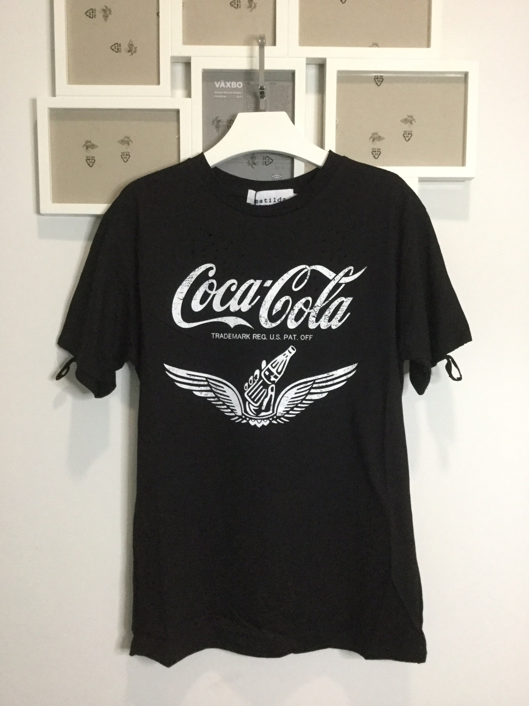 เสื้อยืดโค้กCoca Cola แต่งขาดๆเซอร์ๆ