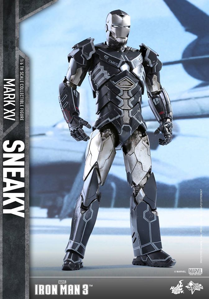Hot Toys MMS348 IRON MAN 3 - SNEAKY (MARK XV)