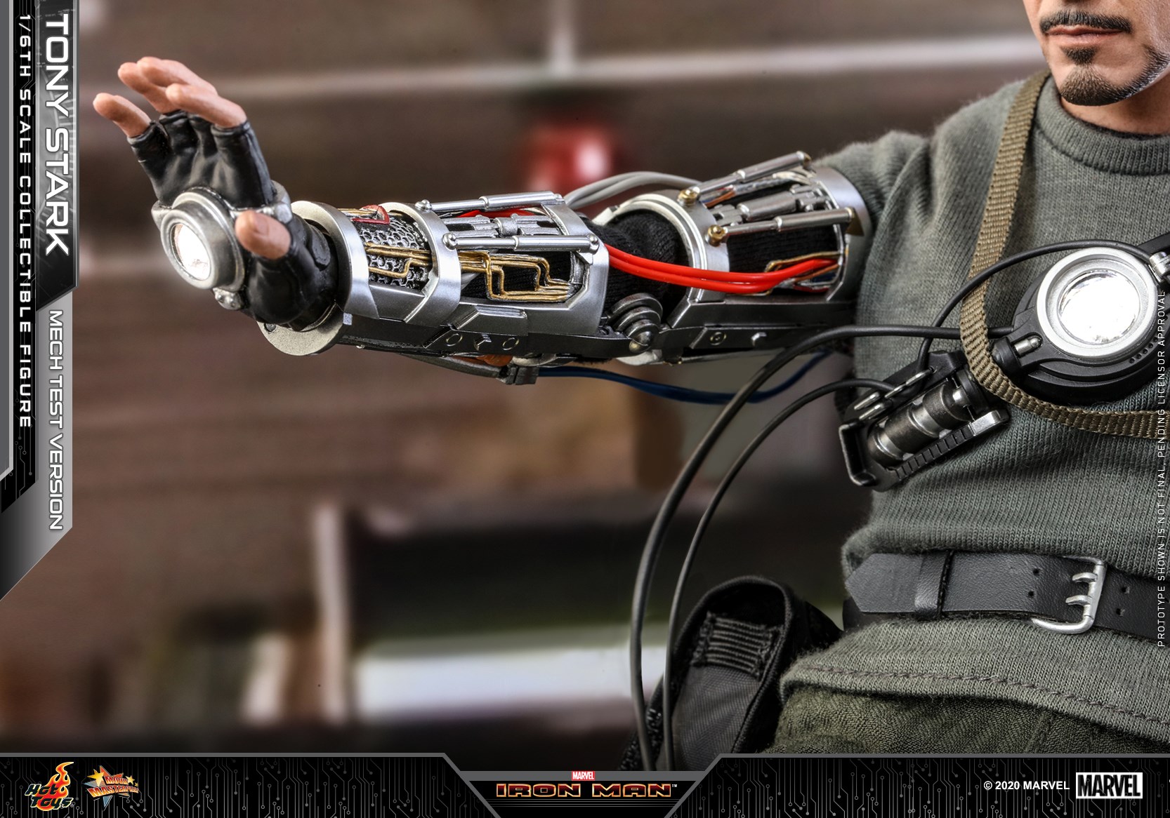 Hot Toys MMS581B 1/6 Iron Man - Tony Stark (Mech Test Version) (Special Edition Bonus)