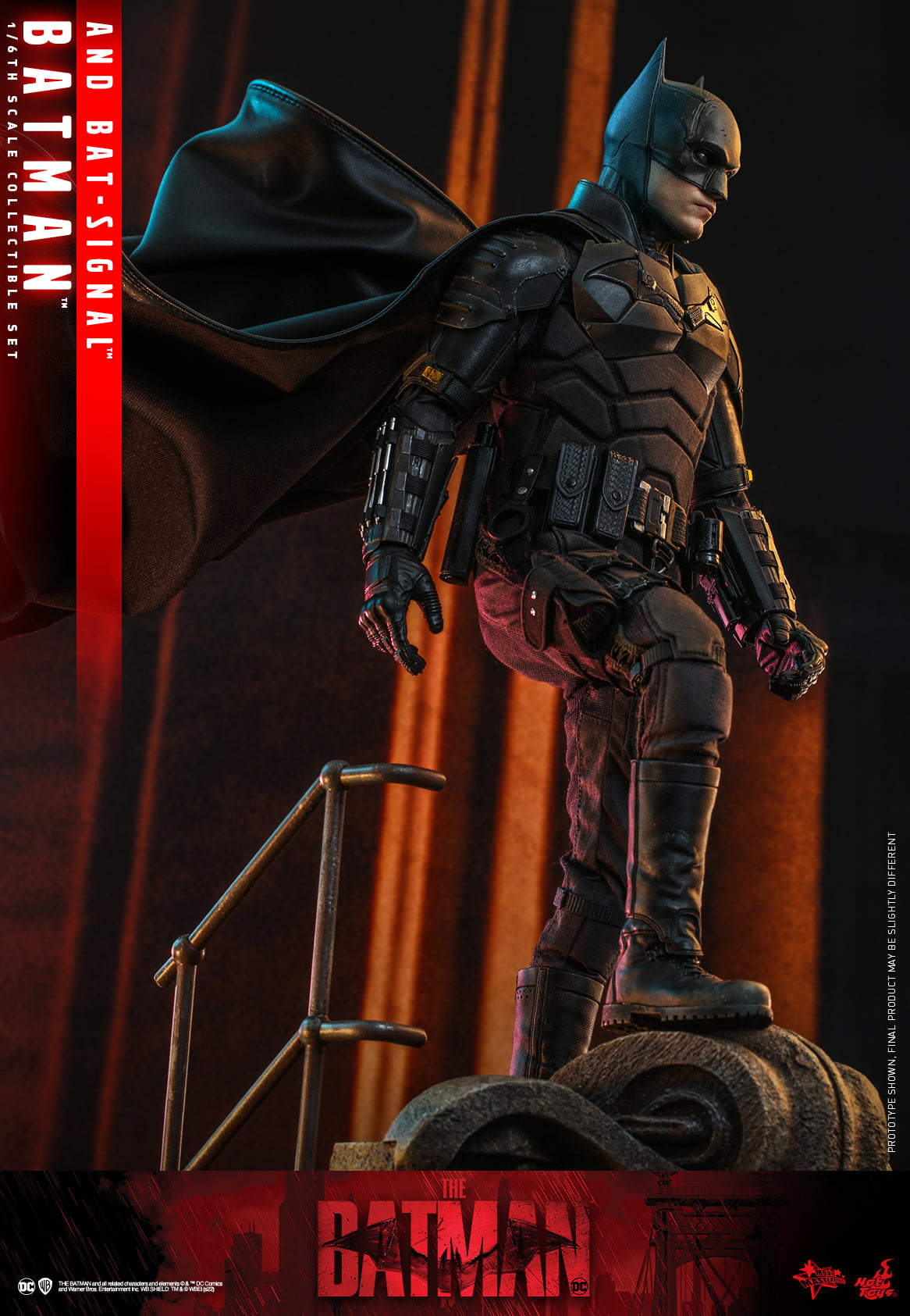 Hot Toys MMS641 1/6 The Batman - Batman and Bat-Signal