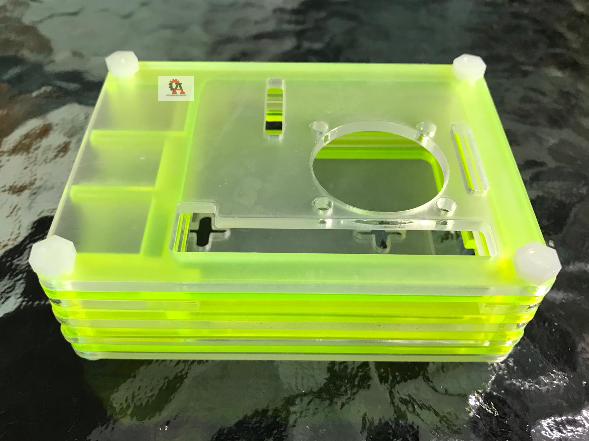 Raspberry pi 4 case + fan สีเขียว