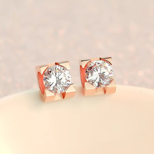 ต่างหูสำหรับผิวแพ้ง่าย Square Dots TT(พร้อมส่งสีโรสโกล)_ET142