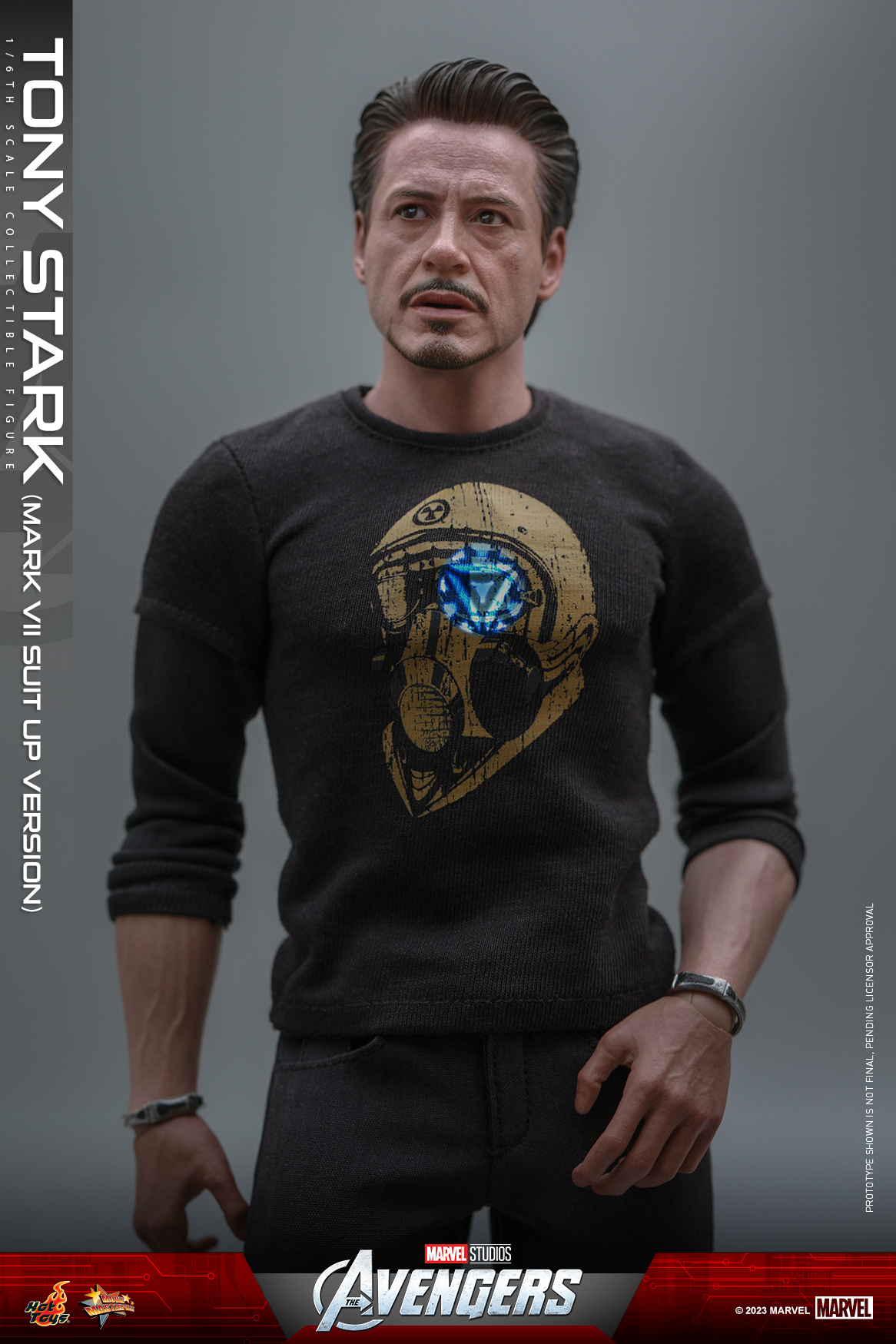 Hot Toys MMS718 1/6 The Avengers - Tony Stark (Mark VII Suit up Version)