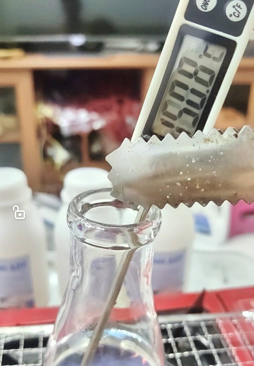 CARE25 หัวเชื้อน้ำยาหม้อน้ำเข้มข้น จุดเดือด 160 ระบายความร้อน กันสนิม ได้ดียิ่งขึ้น ผสมน้ำยาหม้อน้ำได้เลย