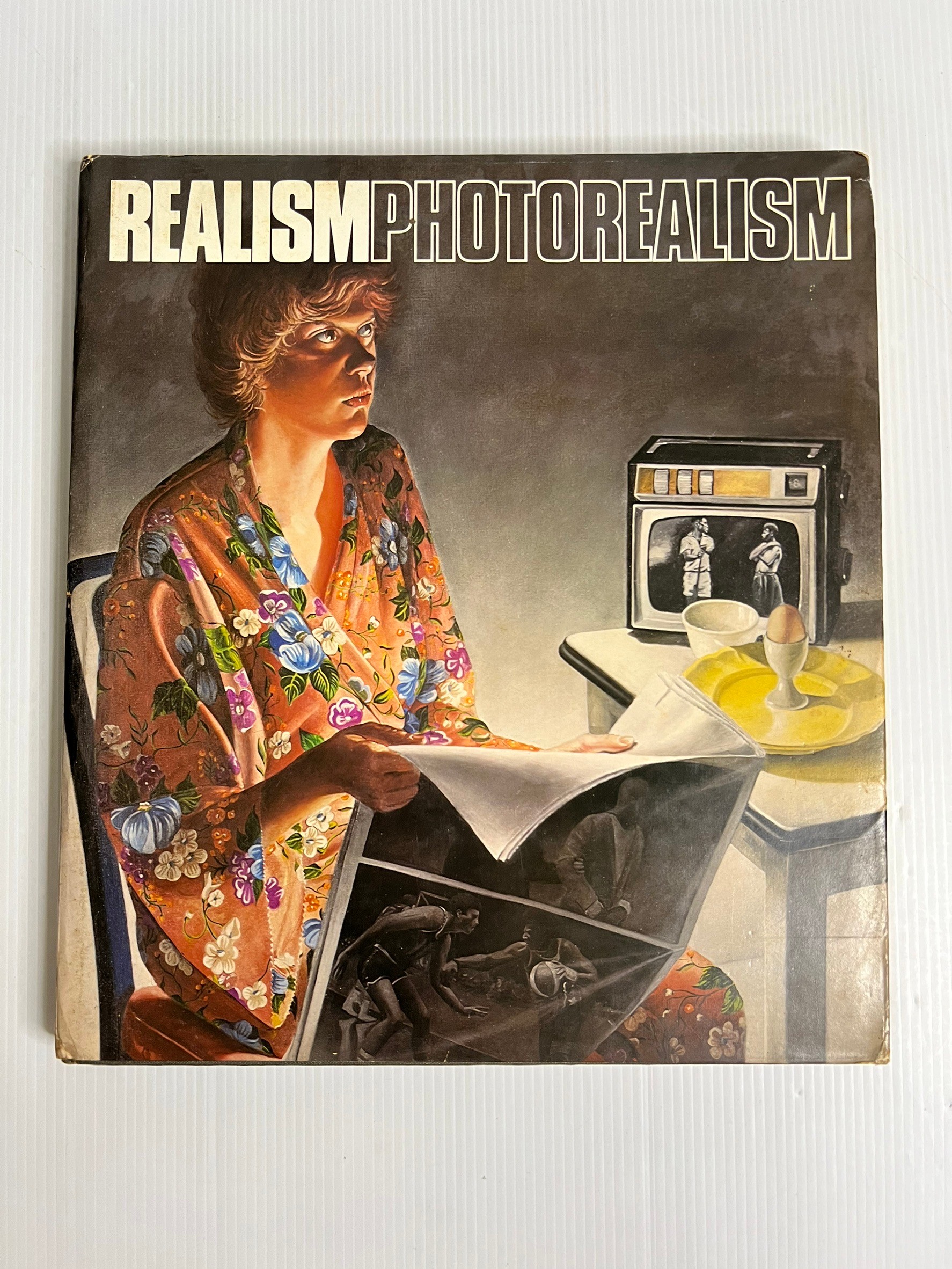 Realism Photorealism John Arthur January 1, 1980 90-99% Hardcover