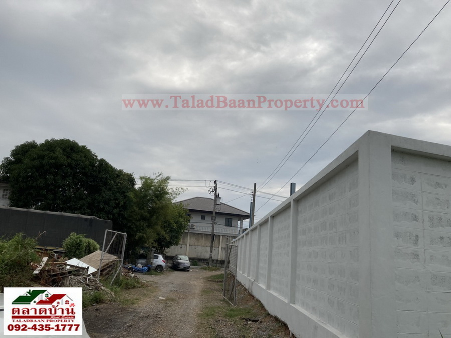 ที่ดิน 122 ตร.ว. ซ.อ่อนนุช 80 ซอยโลตัสอ่อนนุช ถ.สุขุมวิท 77 (อ่อนนุช) ประเวศ กรุงเทพฯ แปลงมุม ติดถนน 2 ด้าน ทำเลดีมาก