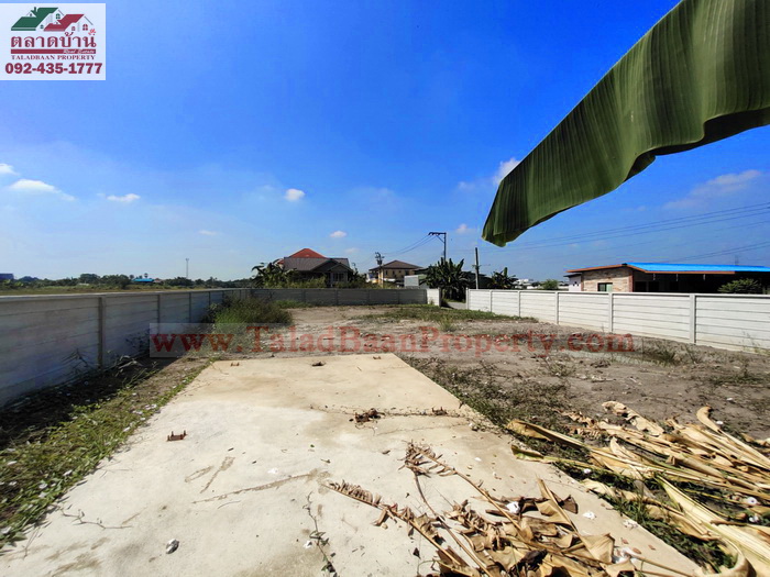 ที่ดิน 50 ตร.ว. บางบัวทอง ซ.ลำโพ 25 ใกล้สารสาสน์ฯบางบัวทอง ถ.กาญจนาภิเษก นนทบุรี ที่ดินแปลงสวย ถมแล้ว+ล้อมรั้วคอนกรีต