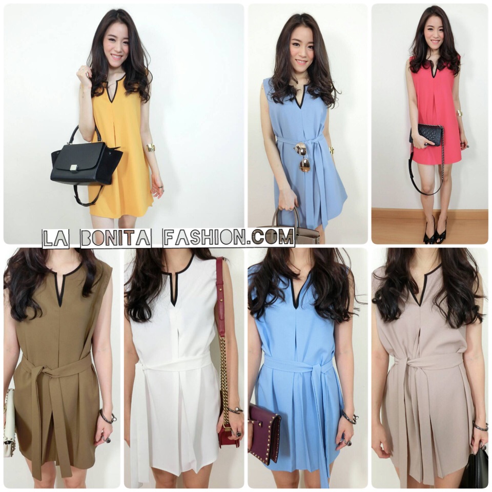 Collins Dress (ONLY @Naked Studio) เดรสสั้นคอวีขลิบดำ หน้าสั้น-หลังยาว มาพร้อมเชือกมัดเอว (ผ้าเดียวกับเดรส)