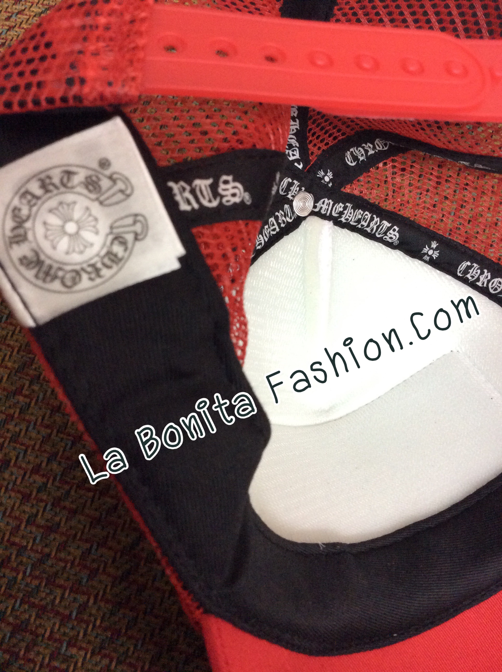 หมวกแฟชั่นแบบดาราใส่แลคะ