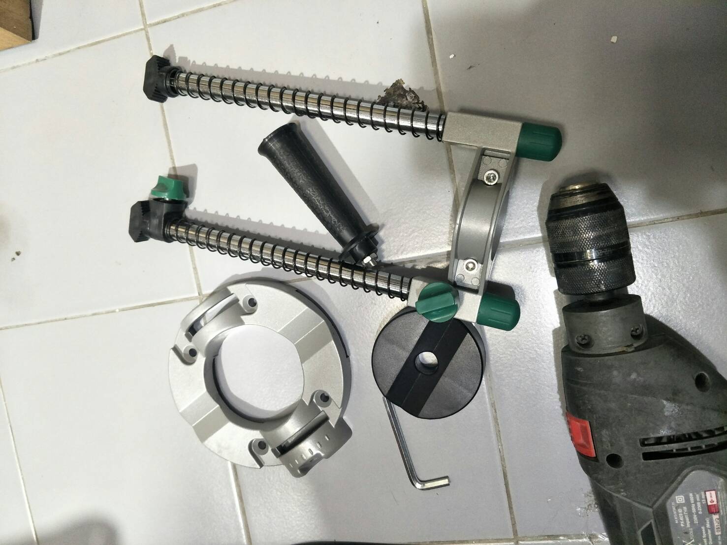 G04 แท่นจับสว่านองศา ปรับสูง-ต่ำ เจาะเอียง -ตรง ได้ 360 องศา