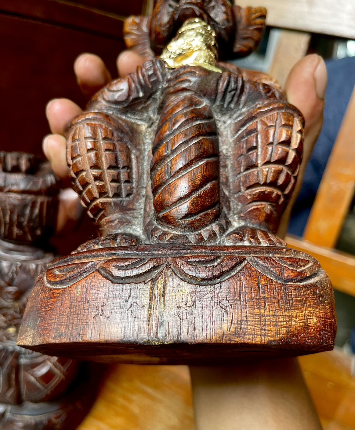 หนุมานไม้สักแกะสลัก หลวงพ่อดิ่ง วัดบางวัว หนุมานไม้โบราณ