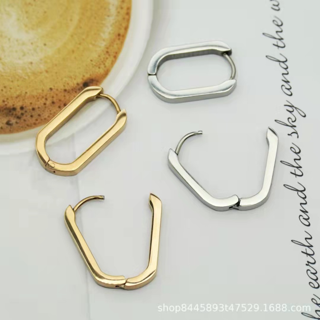 “เช็คสินค้าทัก line ก่อนโอนนะคะ”ต่างหูสำหรับผิวแพ้ง่าย U hoop_ET926