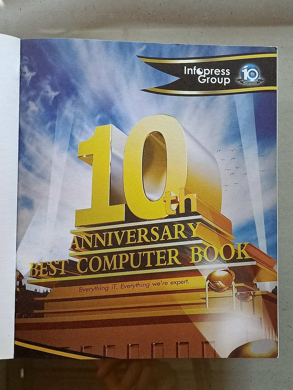 หนังสือมือสอง 142 WEB 108 Q&Aแก้สารพัดปัญหาการสร้างและดูแลเว็บไซต์ พิมพ์สีทั้งเล่มแถมแผ่น CD ด้านหลัง ความหนา 254 หน้า