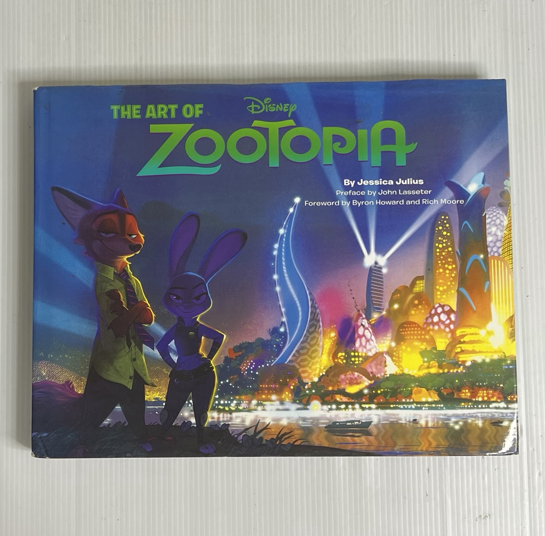 The Art of Zootopia (Disney) Jessica Julius March 15, 2016 95-99% Hardcover