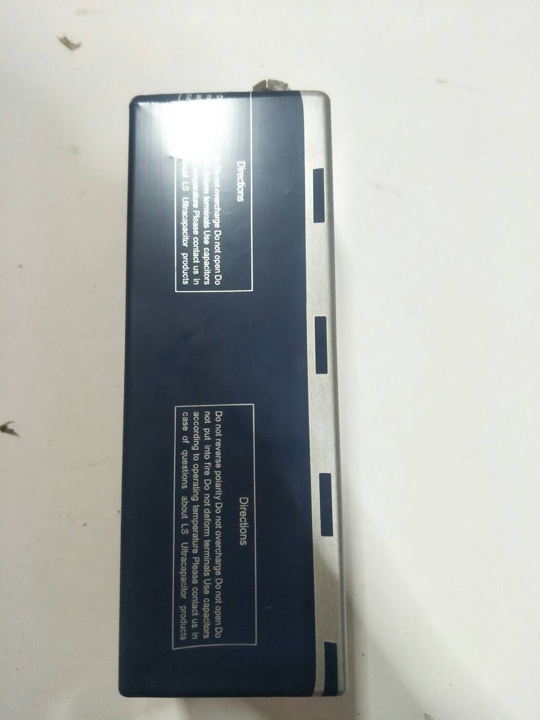 EA03 ซุปเปอคาปาซิเตอร์ 2.8V 3000F มือสอง98% สำหรับ DIY เครื่องเสียง เครื่อง Arc