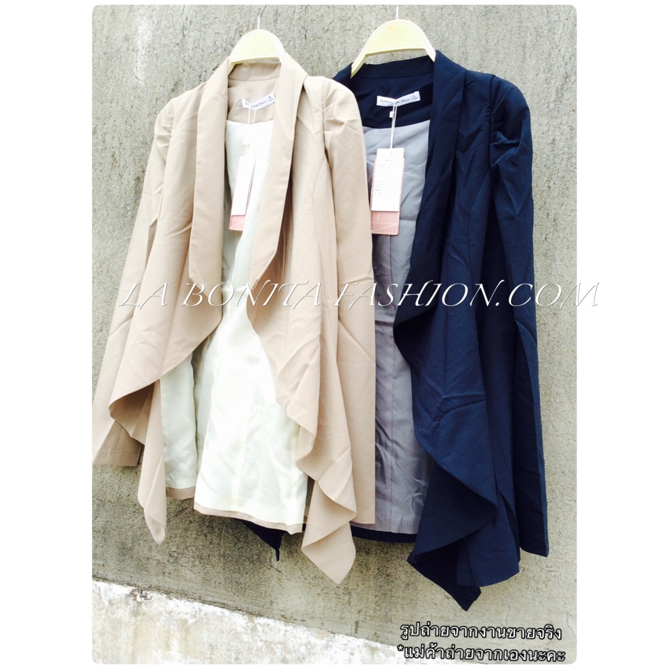 พร้อมส่ง Blazers เสื้อสูท /เสื้อคลุม ดีไซน์เก๋ ช่วงชายเสื้อพริ้วนิดๆ ทรงเสื้อใส่แล้วทำให้คุณสาวๆดูผอมเพรียวนะจ๊ะ