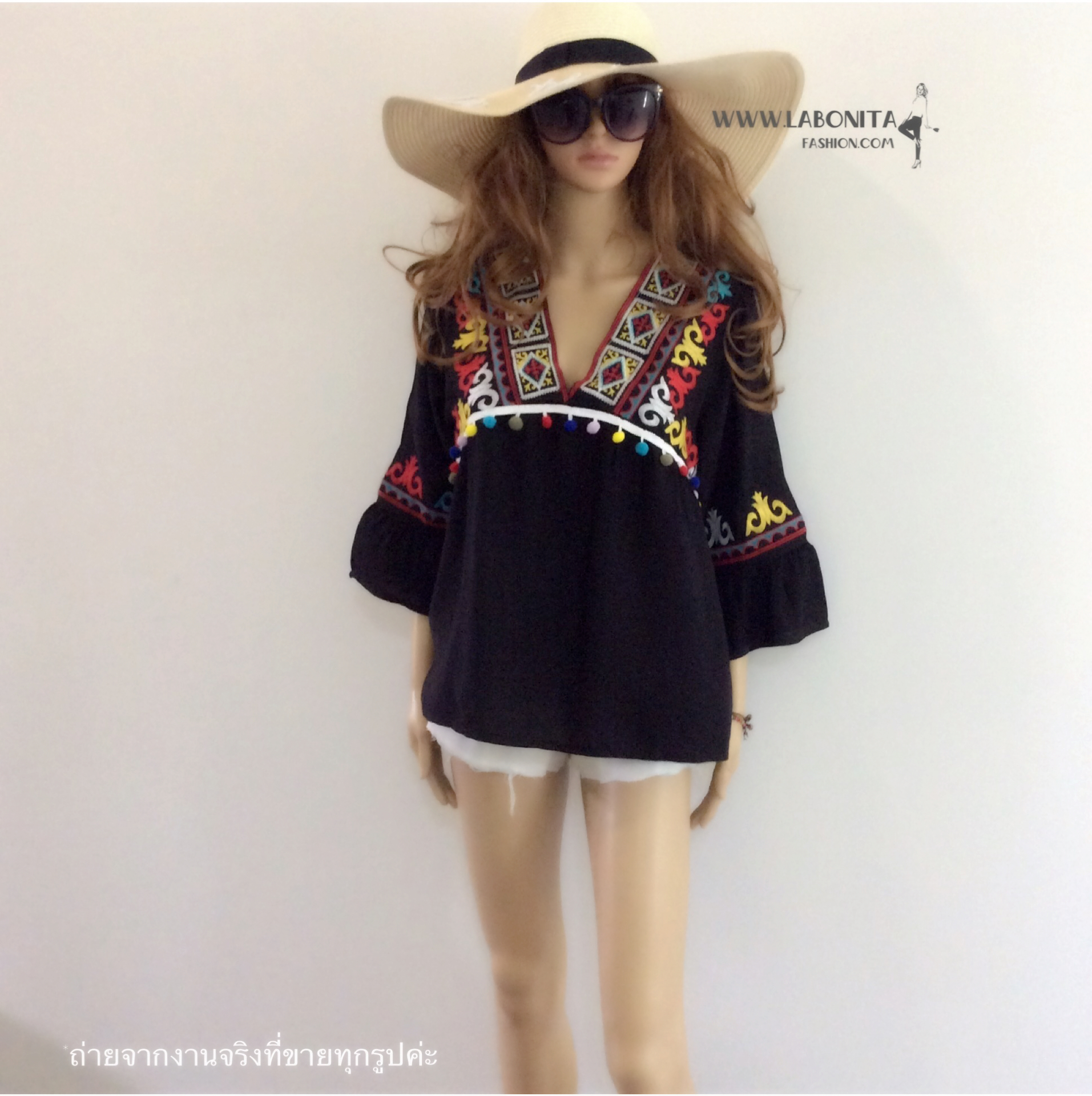 เสื้อโบฮีเมียน คอวี ปักลายสไตล์เกาหลี