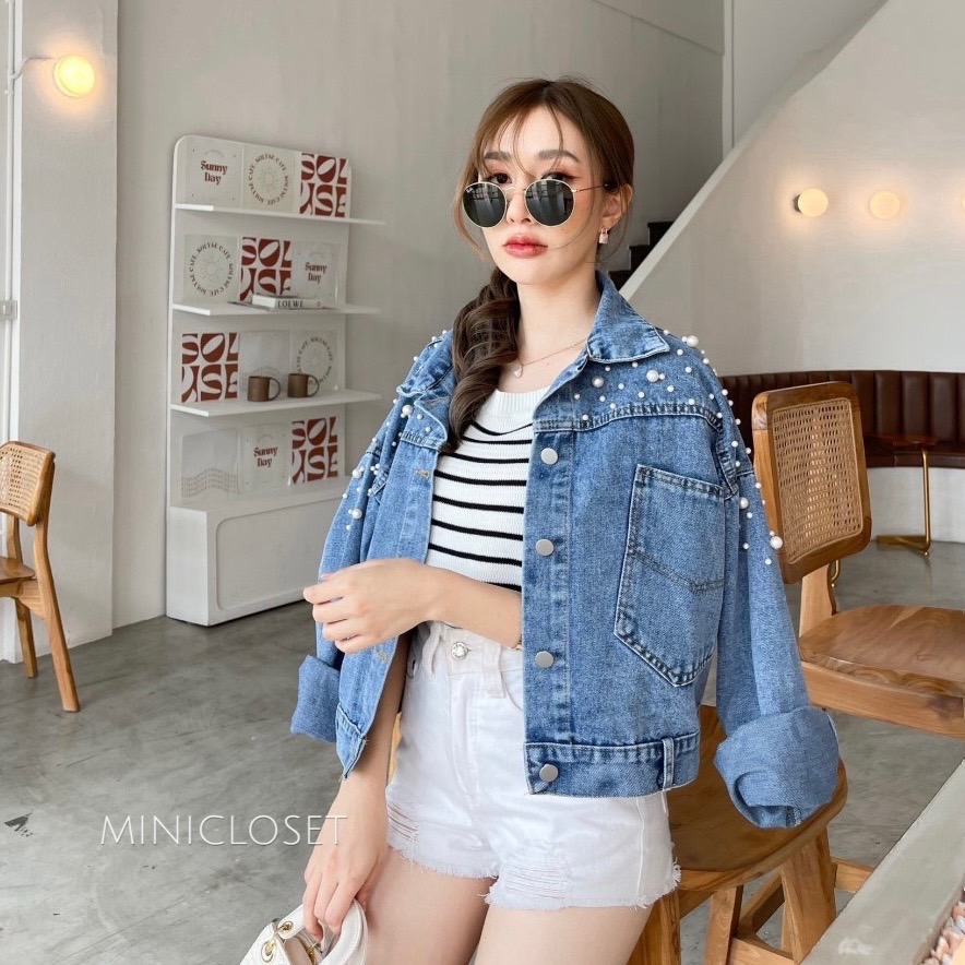 แจ็คเก็ตยีนส์ ตอกอะไหล่มุกแน่นๆ สวยๆ