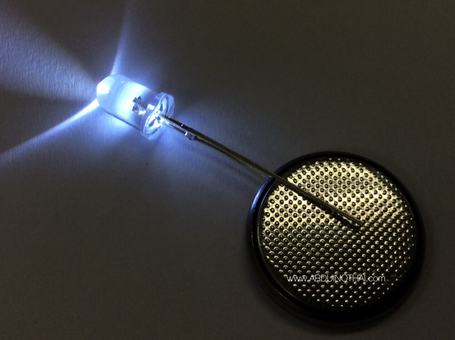 5mm LED White (จำนวน 5 ดวง)