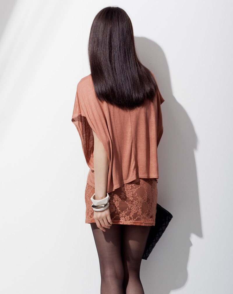 Set เสื้อยืด+เดรสกล้ามลูกไม้ เนื้อผ้ายืดหยุ่น ผ้านุ่มเนื้อดีมากกกก คัตติ้งเนี๊ยบ งานสวยเก๋ มีสไตล์ เกรดขึ้นห้างเลยนะคะ