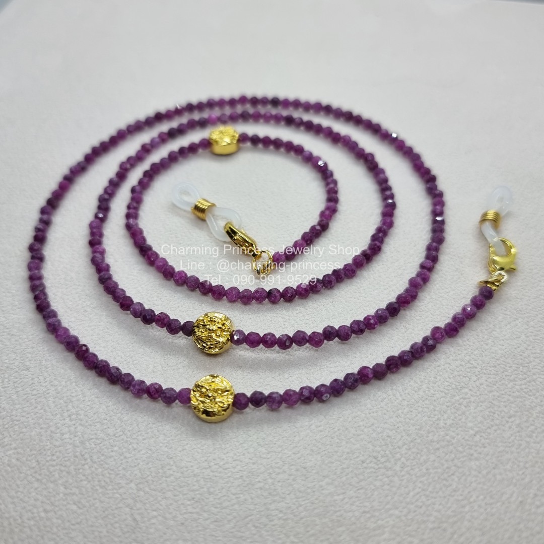 สายคล้องแมส สายคล้องแว่นตา หินนำโชค Ruby ทับทิม ชุดหัวนะโมเสาร์ห้า รุ่นรวยแล้วรวยอีก สร้อยคล้องแมส ( 4in1 ) สายคล้อง mask สายคล้องแว่น สร้อยคอหินนำโชค และยังเป็นเครื่องรางได้อีกด้วย