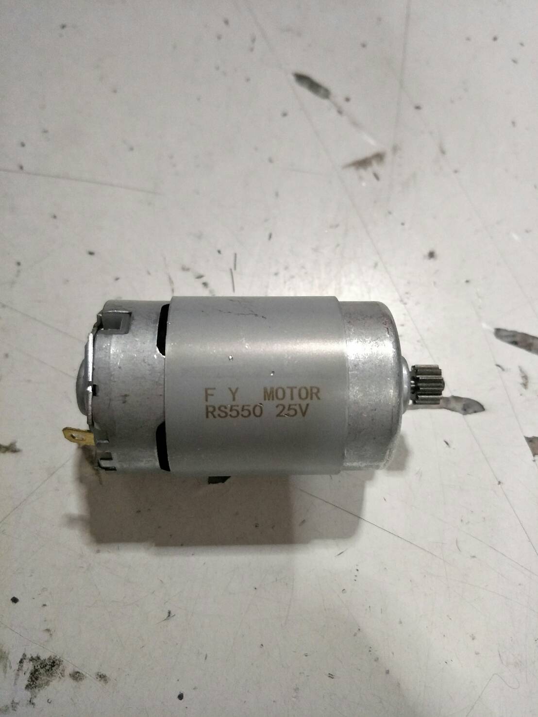 MO16 มอเตอ ร์RS550 แบบมีเฟือง 12 ฟัน 20V-25V